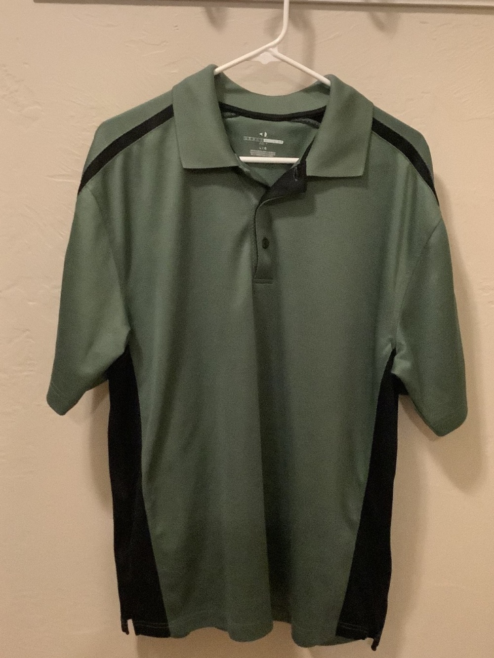 Grand slam golf men’s size L